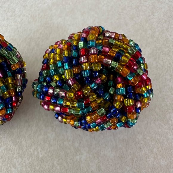 Vintage gold tone multicolor rainbow seed beads beaded woven clip on earrings - Picture 3 of 5